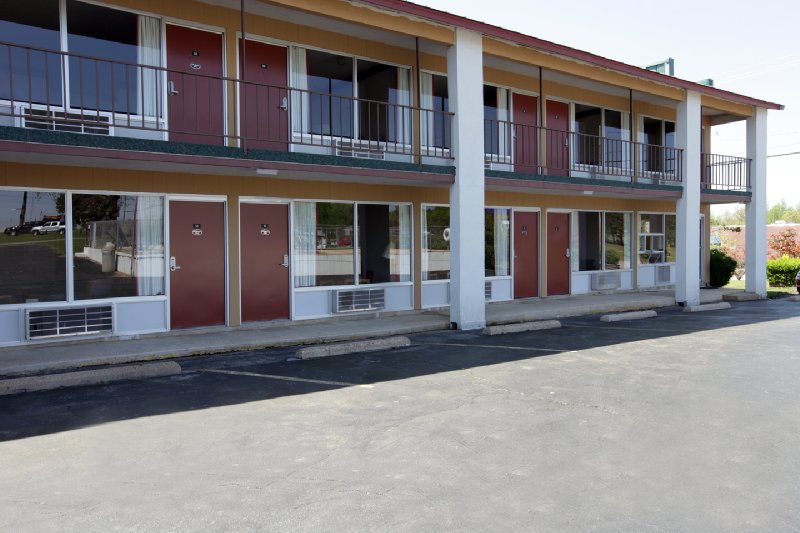 American Inn - Mountain View, AR