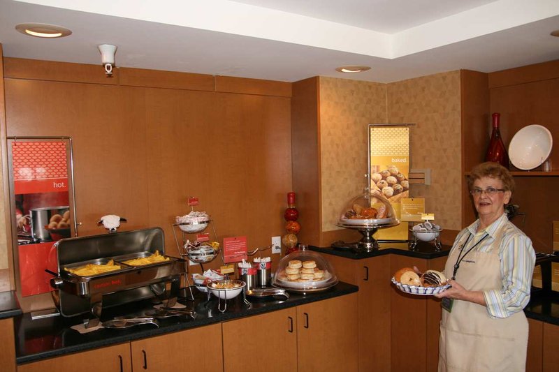 Hampton Inn Mitchell - Mitchell, SD