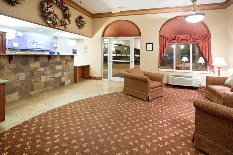 Holiday Inn Express - Alliance, NE