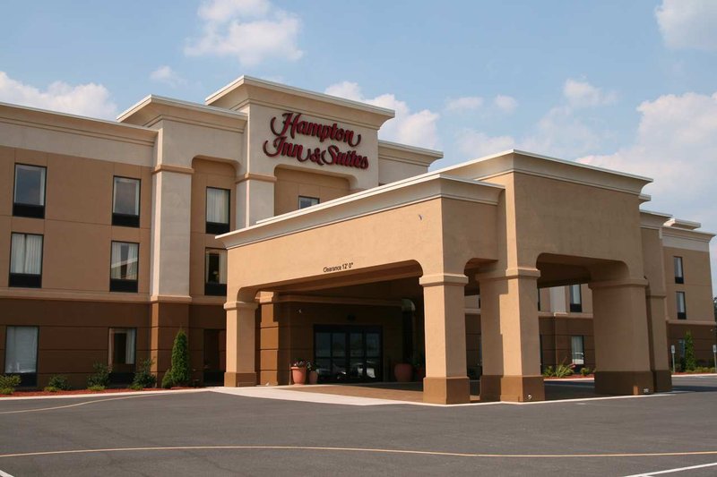 Hampton Inn & Suites Lamar - Mill Hall, PA