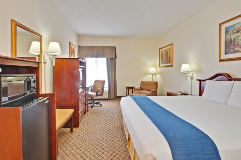 Comfort Inn - Clarksville, TN