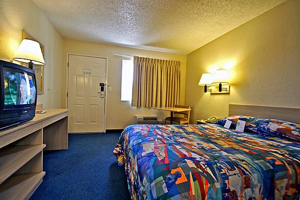 Motel 6 - Campbell, CA
