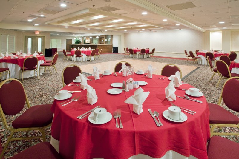 Doubletree By Hilton Hotel Raleigh-Brownstone-University - Raleigh, NC