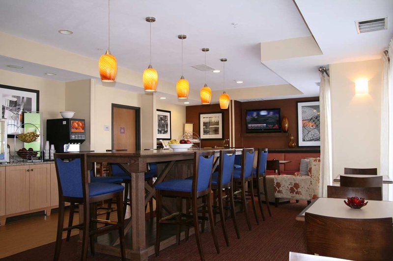 Hampton Inn - Burnsville, MN