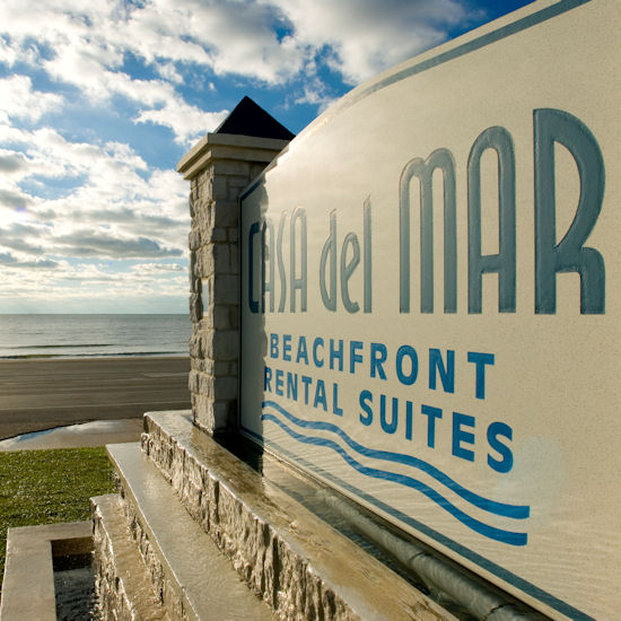 Casa Del Mar Beachfront Suites - Galveston, TX