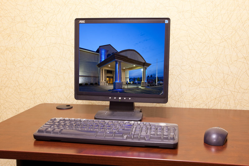 Holiday Inn Express Wauseon - Wauseon, OH
