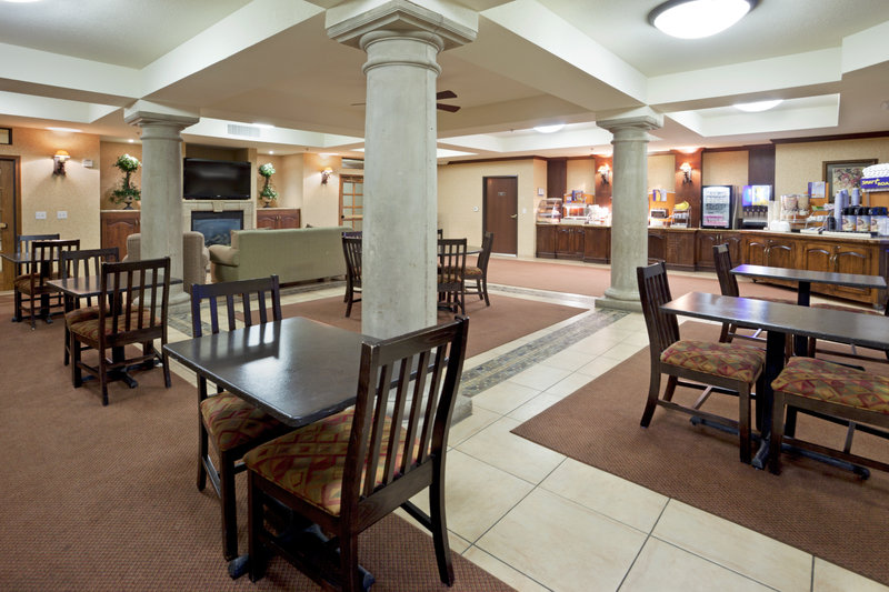 Holiday Inn Express - Marina, CA