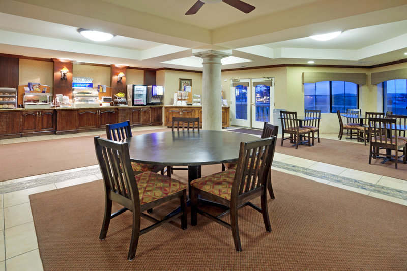 Holiday Inn Express - Marina, CA