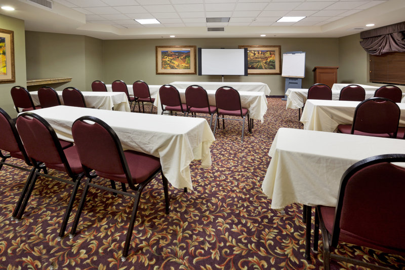 Holiday Inn Express - Marina, CA