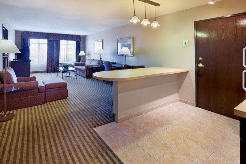 Holiday Inn Express - Marina, CA