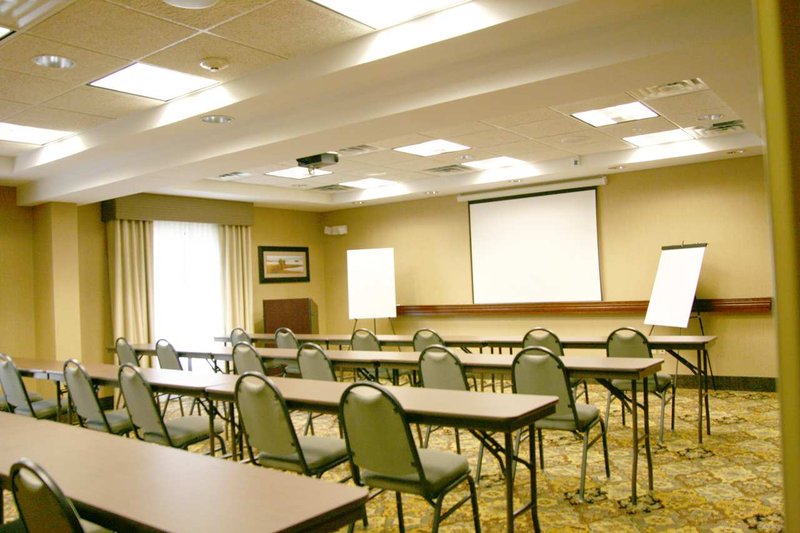 Hampton Inn & Suites Lino Lakes - Circle Pines, MN