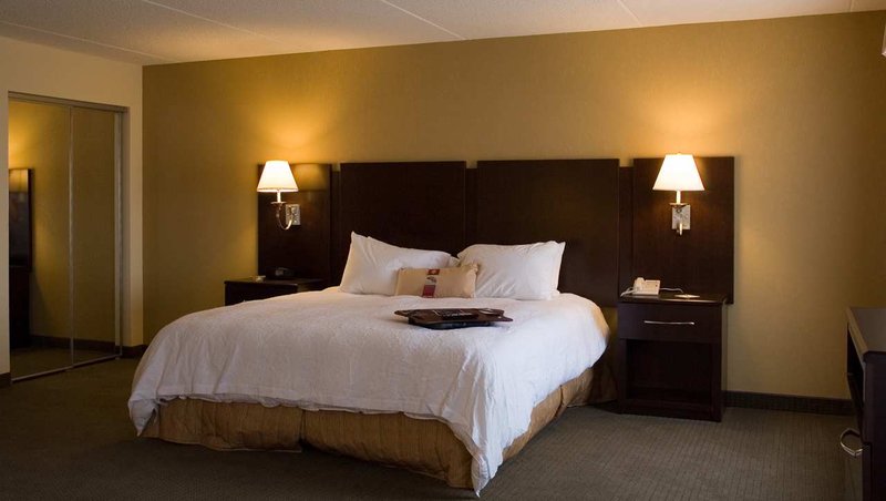 Hampton Inn & Suites Lino Lakes - Circle Pines, MN