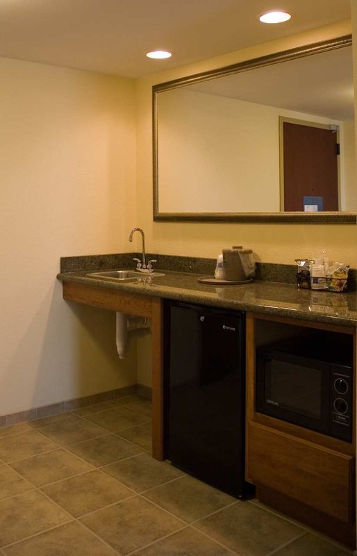 Hampton Inn & Suites Lino Lakes - Circle Pines, MN