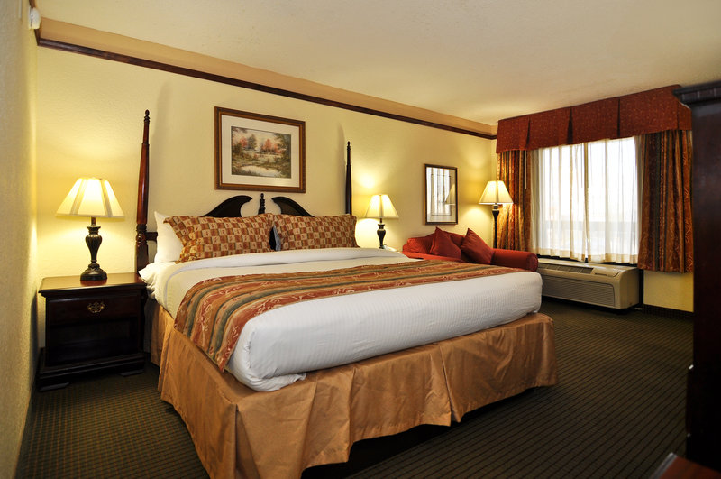 BEST WESTERN Colonial Inn - Cordele, GA