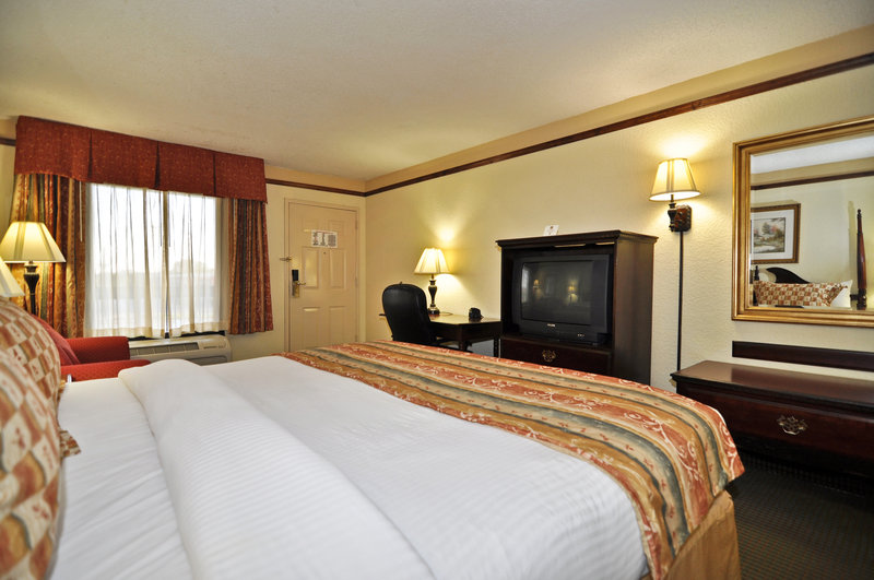 BEST WESTERN Colonial Inn - Cordele, GA
