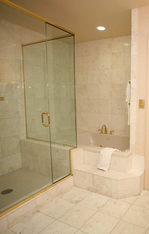 Embassy Suites By Hilton New Orleans Convention Center - New Orleans, LA