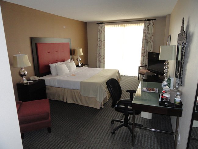 Doubletree By Hilton Hotel Raleigh-Brownstone-University - Raleigh, NC