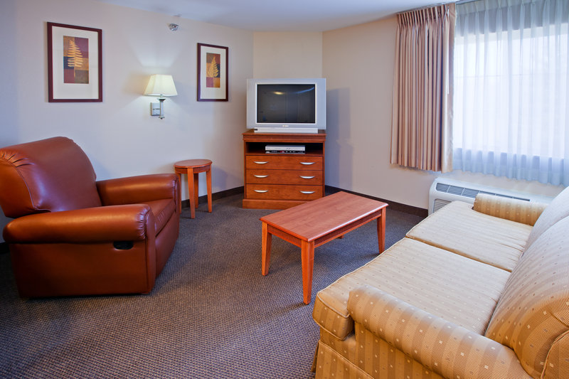 Candlewood Suites ELKHART - Elkhart, IN