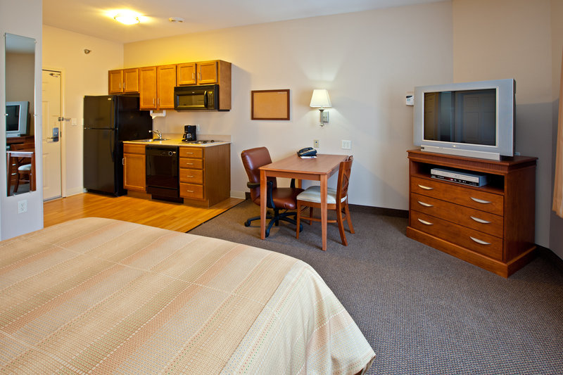 Candlewood Suites ELKHART - Elkhart, IN