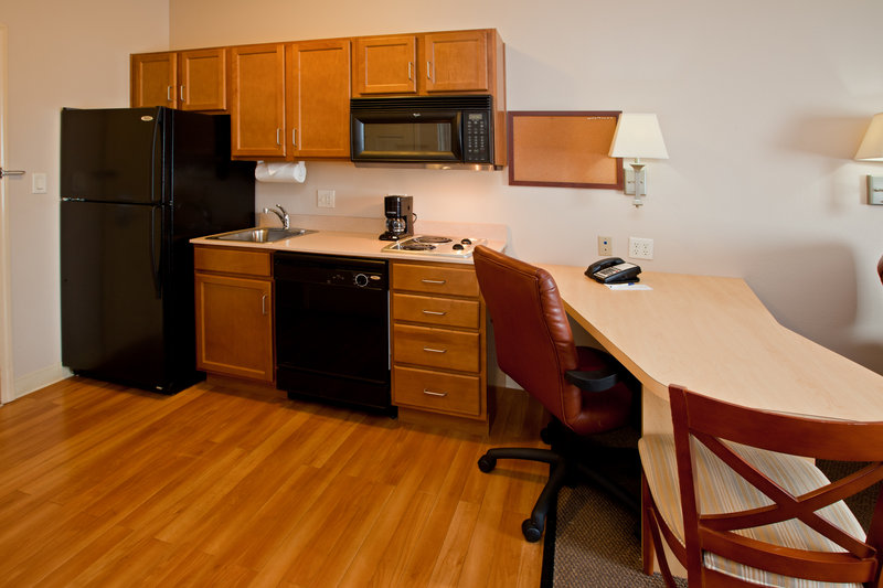 Candlewood Suites ELKHART - Elkhart, IN