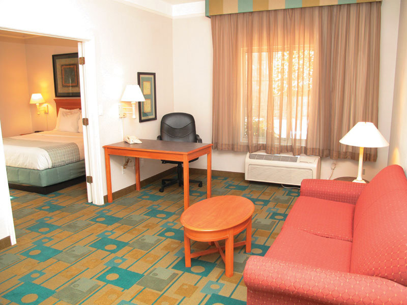 La Quinta Inn & Suites Atlanta Alpharetta - Alpharetta, GA