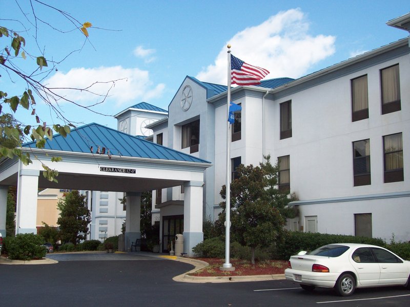 HOLIDAY INN EXPRESS-ASHEBORO - Asheboro, NC