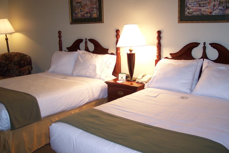 HOLIDAY INN EXPRESS-ASHEBORO - Asheboro, NC