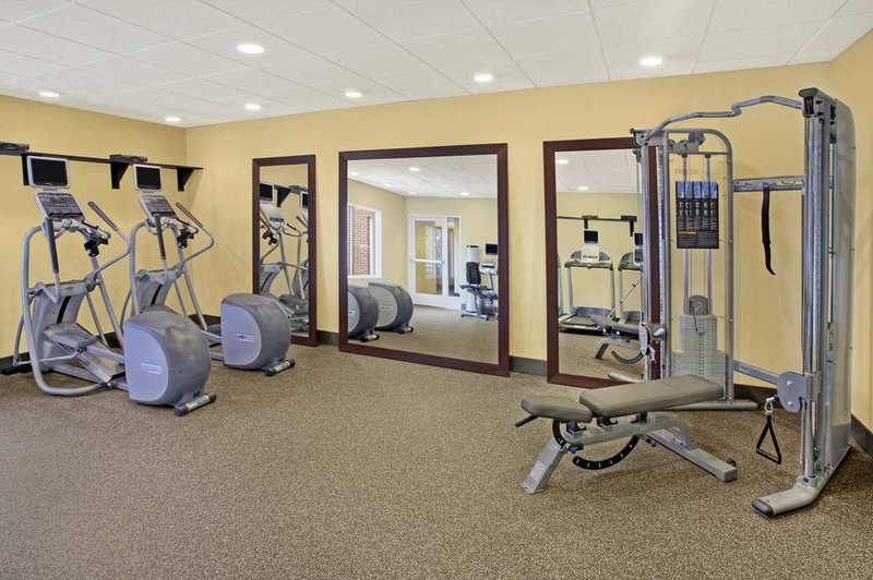 Hampton Inn & Suites Yonkers - Yonkers, NY