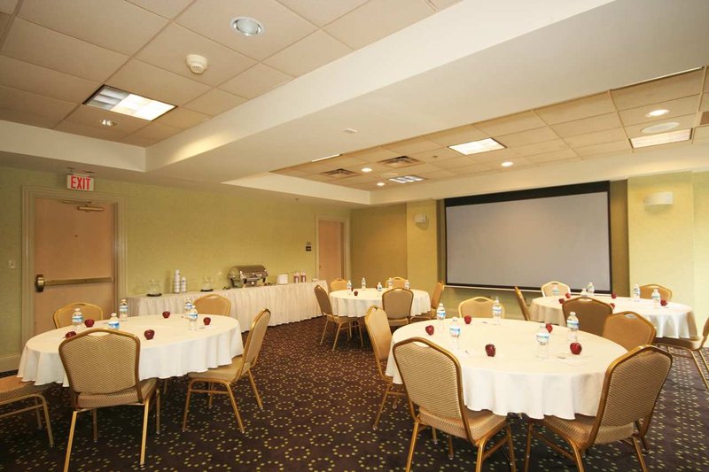 Hampton Inn & Suites-Atlantic Beach - Atlantic Beach, NC