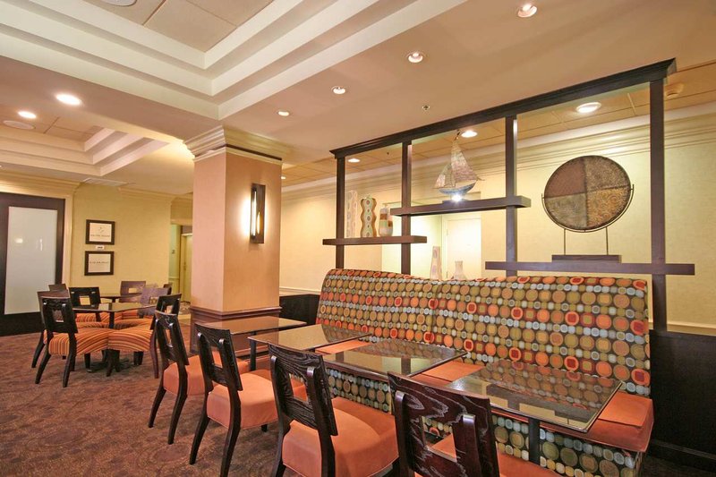 Hampton Inn & Suites-Atlantic Beach - Atlantic Beach, NC