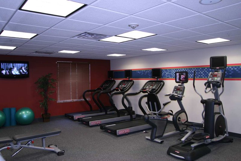 Hampton Inn Aberdeen, SD - Aberdeen, SD