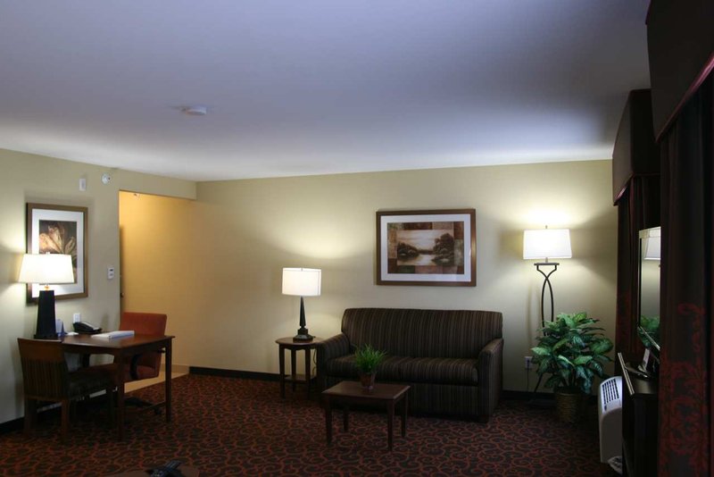 Hampton Inn Aberdeen, SD - Aberdeen, SD
