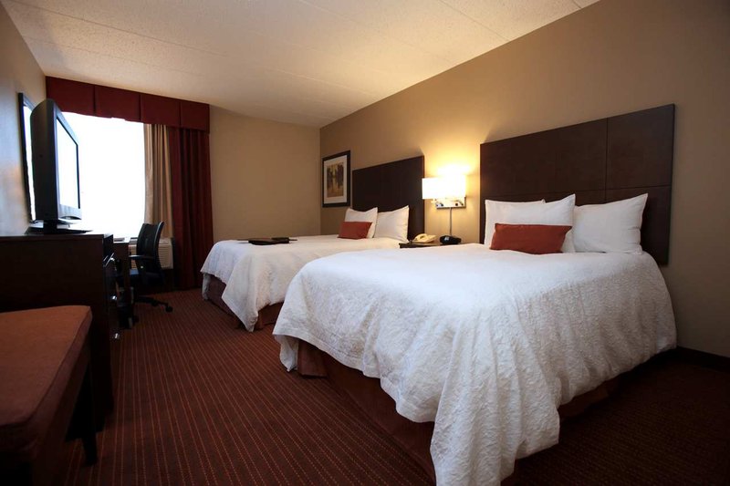 Hampton Inn Chicago/Naperville near NIU Conference Center - Naperville, IL