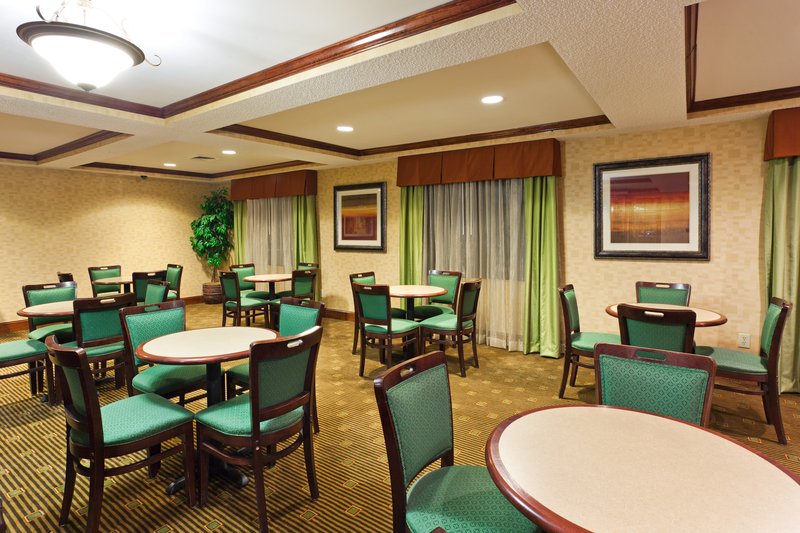 Holiday Inn Express & Suites REIDSVILLE - Reidsville, NC