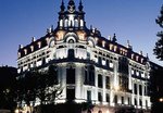AC Palacio del Retiro, Autograph Collect