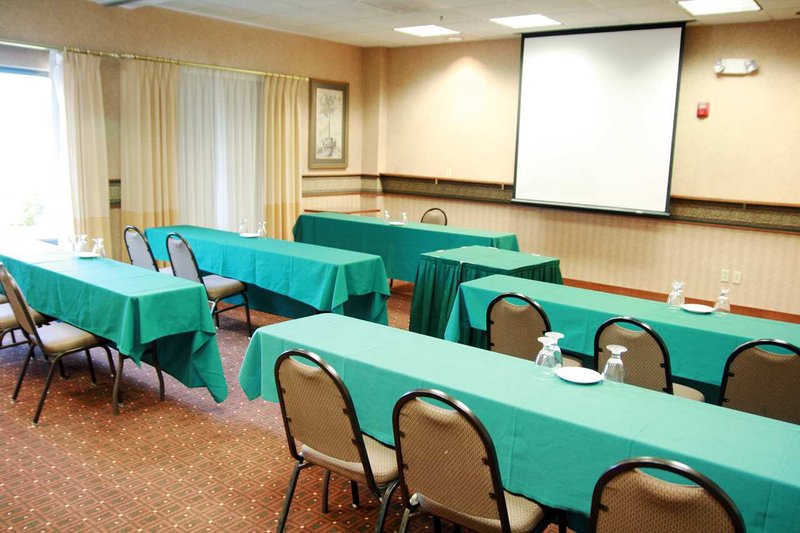 Hampton Inn-Council Bluffs - Council Bluffs, IA