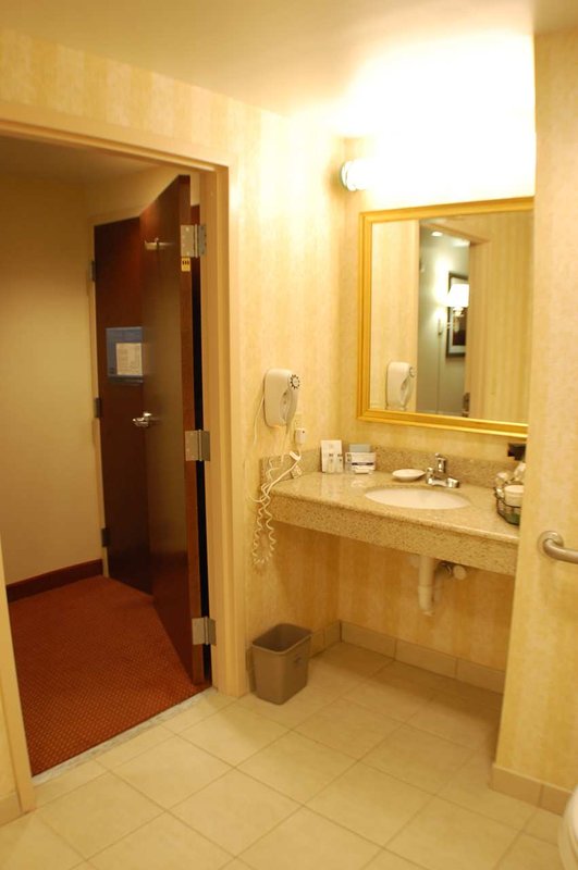 Hampton Inn Linden - Linden, NJ