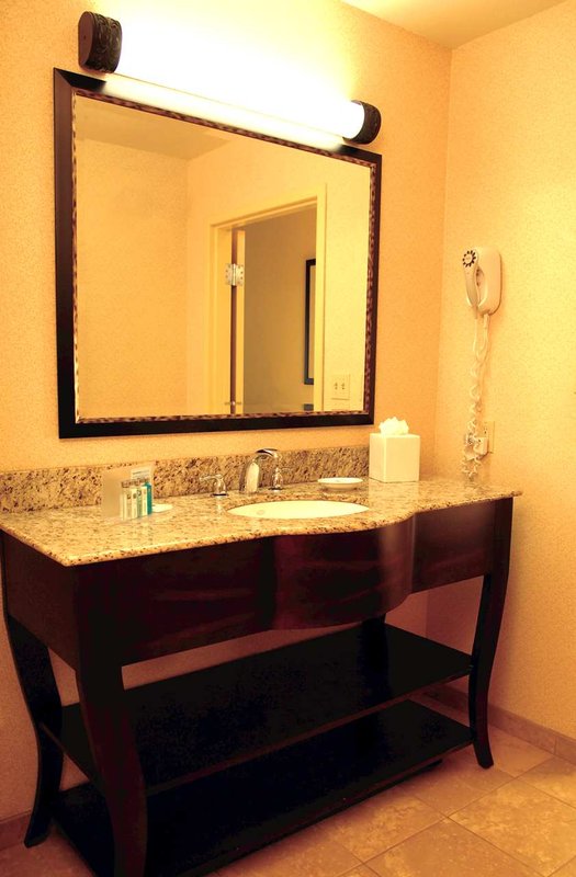 Hampton Inn Tomah - Tomah, WI
