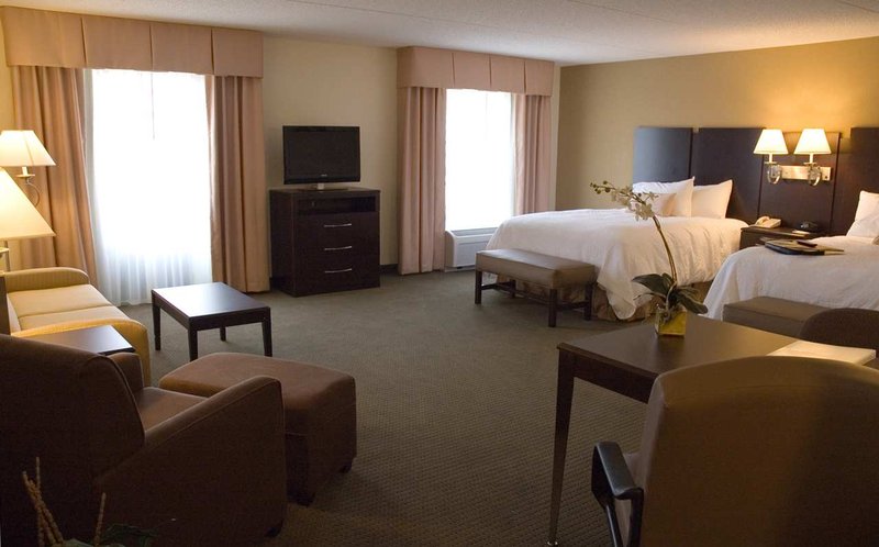 Hampton Inn & Suites Lino Lakes - Circle Pines, MN