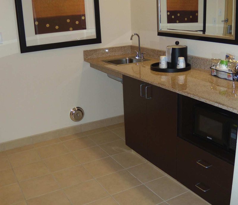 Hampton Inn & Suites Smithfield - Smithfield, VA