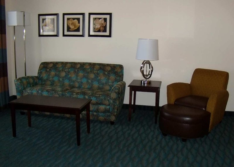 Hampton Inn & Suites Smithfield - Smithfield, VA