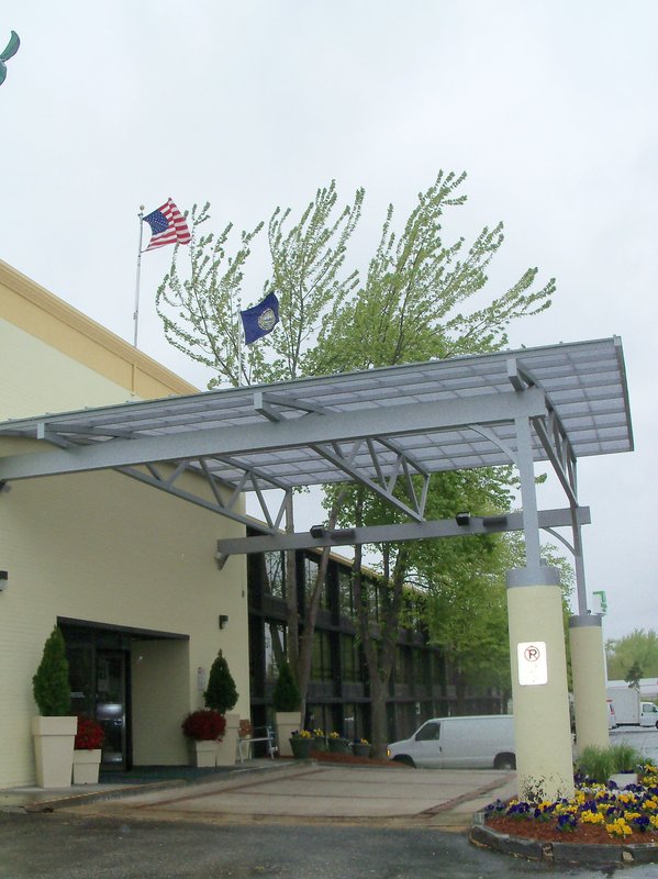 Holiday Inn Hotel & Suites NASHUA - Nashua, NH