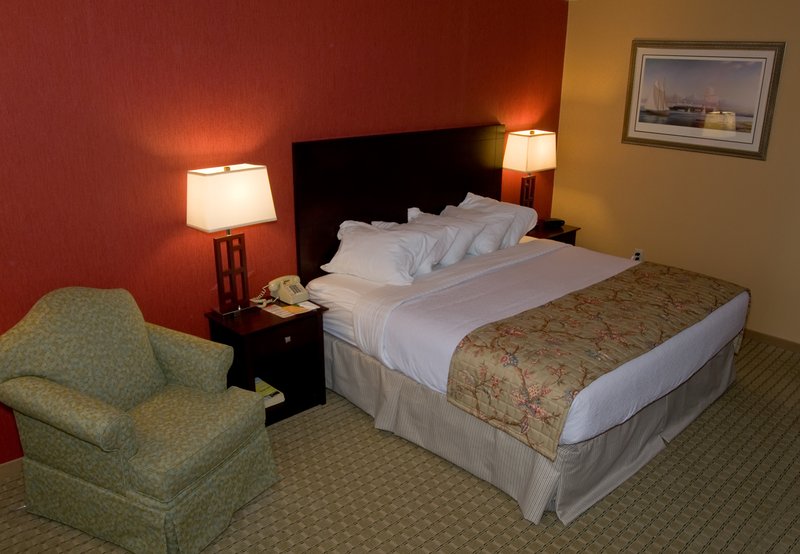 Holiday Inn Hotel & Suites NASHUA - Nashua, NH