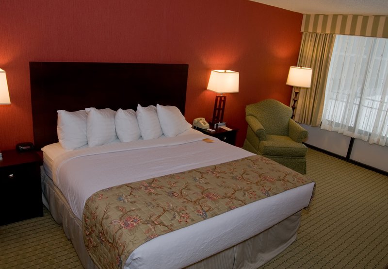 Holiday Inn Hotel & Suites NASHUA - Nashua, NH