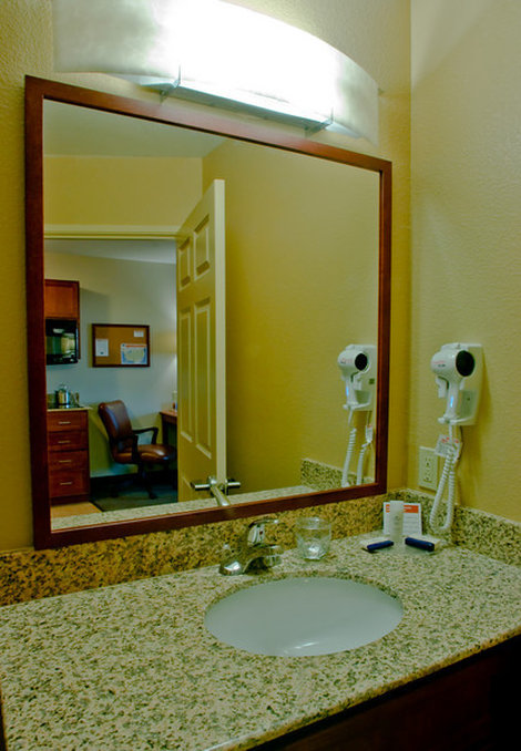 Candlewood Suites DALLAS PLANO EAST RICHARDSON - Plano, TX