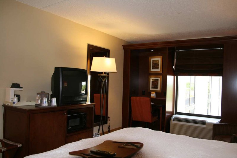 Hampton Inn Norfolk/Virginia Beach - Virginia Beach, VA