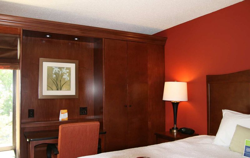 Hampton Inn Norfolk/Virginia Beach - Virginia Beach, VA