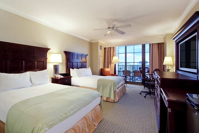 Hilton Virginia Beach Oceanfront - Virginia Beach, VA