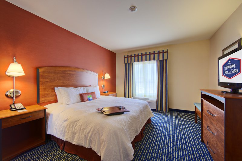 Hampton Inn & Suites Ridgecrest - Ridgecrest, CA