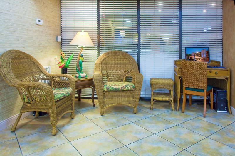 Holiday Inn Express Sarasota-Siesta Key Area - Sarasota, FL